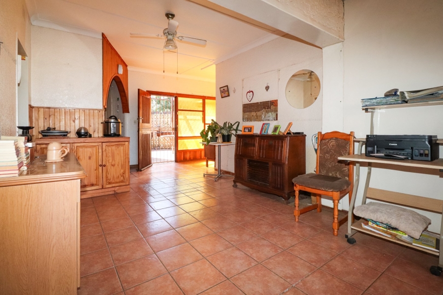 4 Bedroom Property for Sale in Flimieda North West